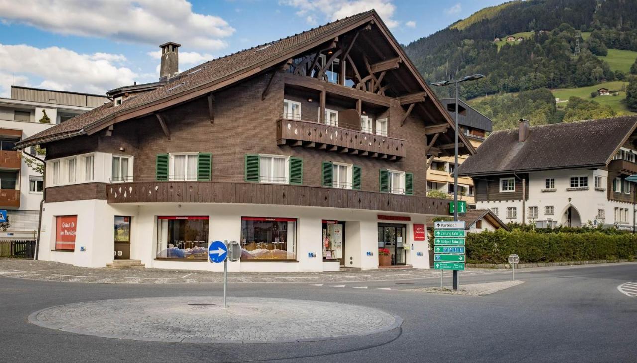Haus Kapell Apartman Schruns Kültér fotó